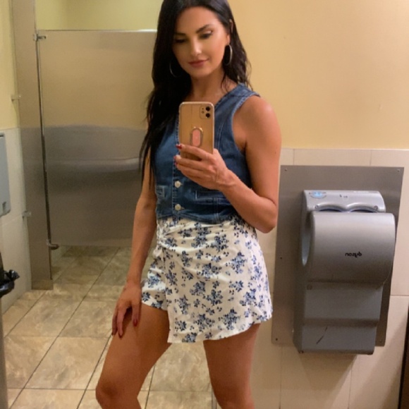 Skort - Picture 4 of 4